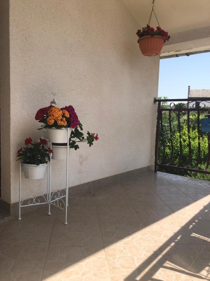 Apartman Sara Rovinj Exterior foto